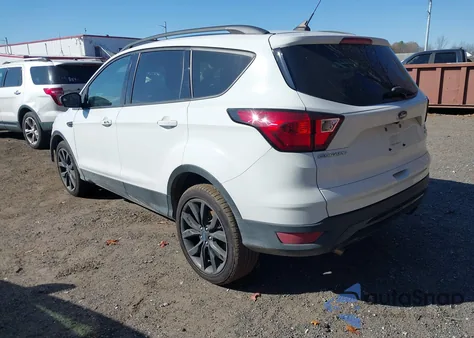 2019 Ford Escape Se z USA, uszkodzony, nr VIN 1FMCU9GD3KUA66693